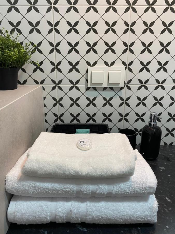 Apartamenty LookAp Primo II w centrum Planetarium EC1 Lódź Exterior foto